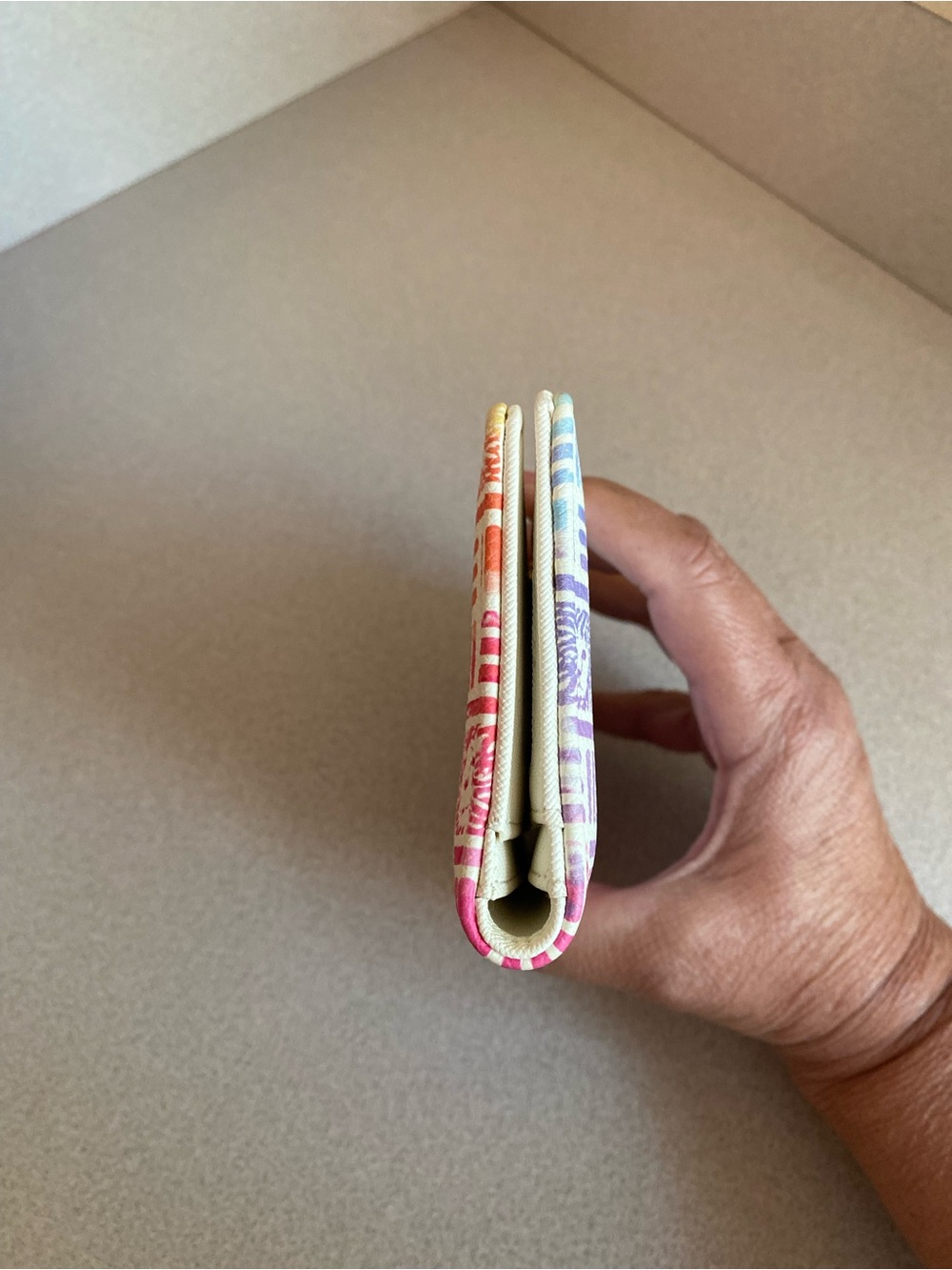 Anne Klein Multicolor Geometric Lion Logo Clutch Wallet - Picture 3 of 10